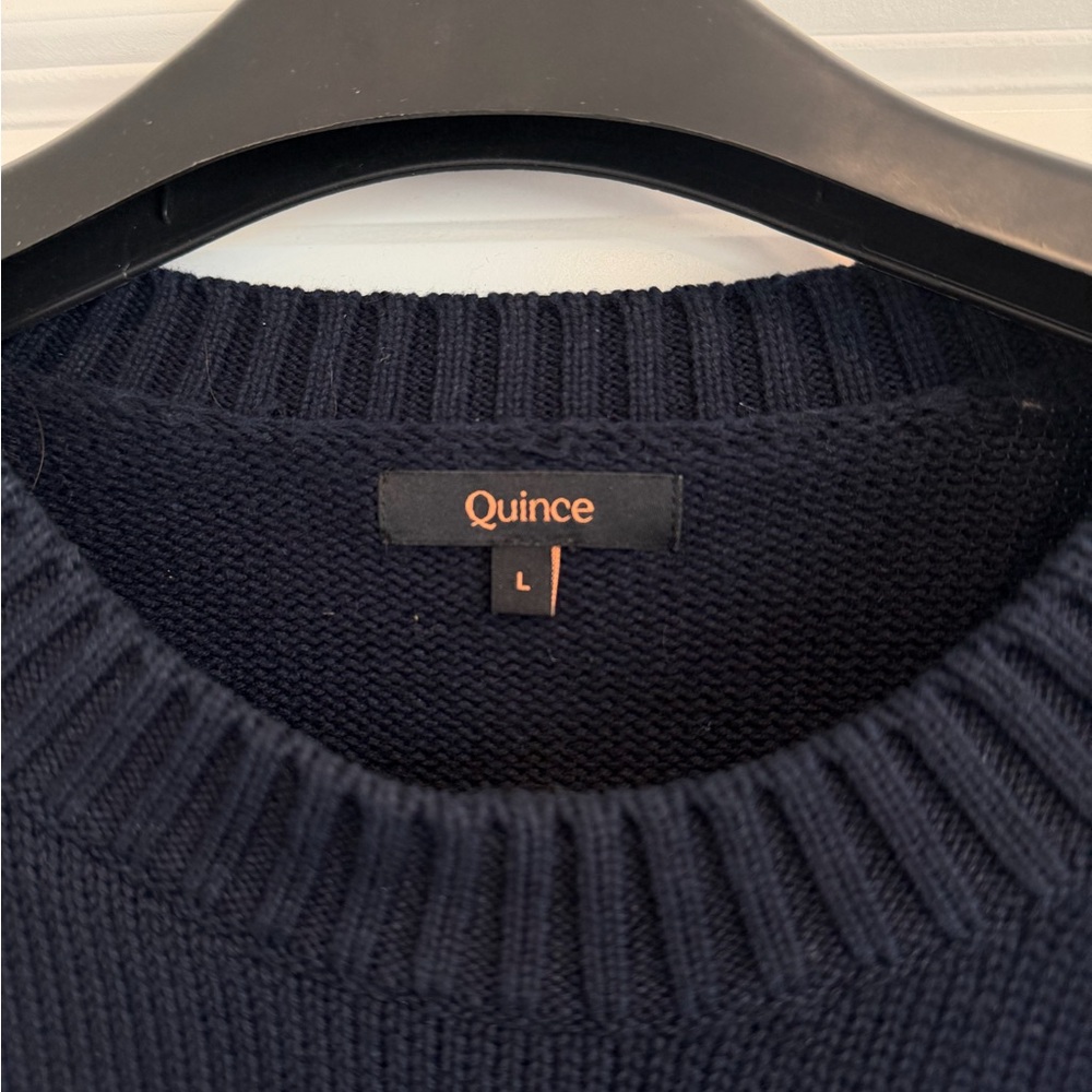 Quince 100% Organic Cotton Boyfriend Crew
Sweater in Navy size Large - Picture 10 of 14